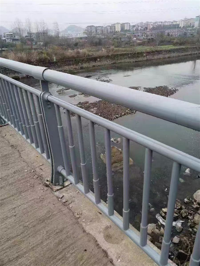 不锈钢复合管护栏厂家直销各种护栏