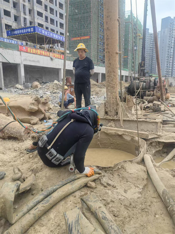 县水下混泥土切割专业团队