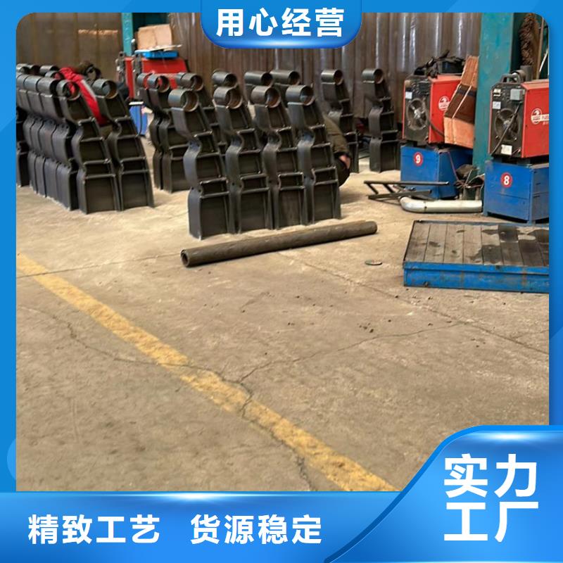 不锈钢复合管LED防护栏杆专业的生产厂家细节决定品质