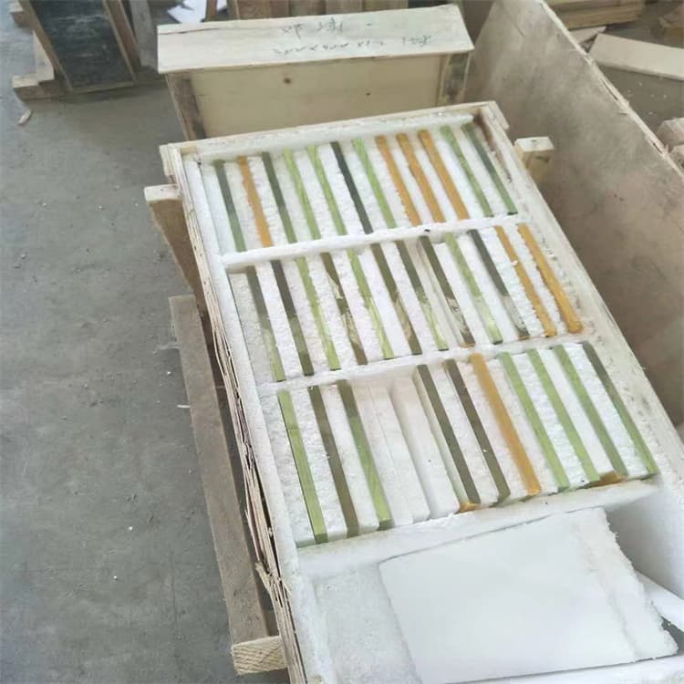 经验丰富的1000*800mm铅玻璃经销商