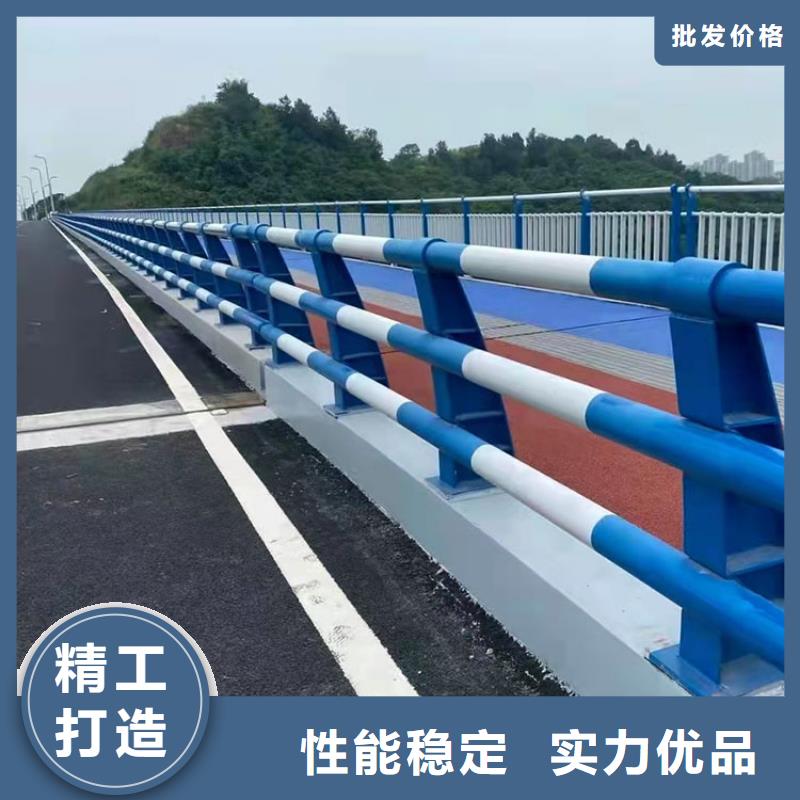 道路防撞护栏-不锈钢复合管护栏海量货源本地供应商