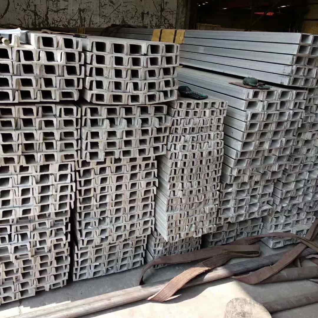 不锈钢角钢专注产品质量与服务