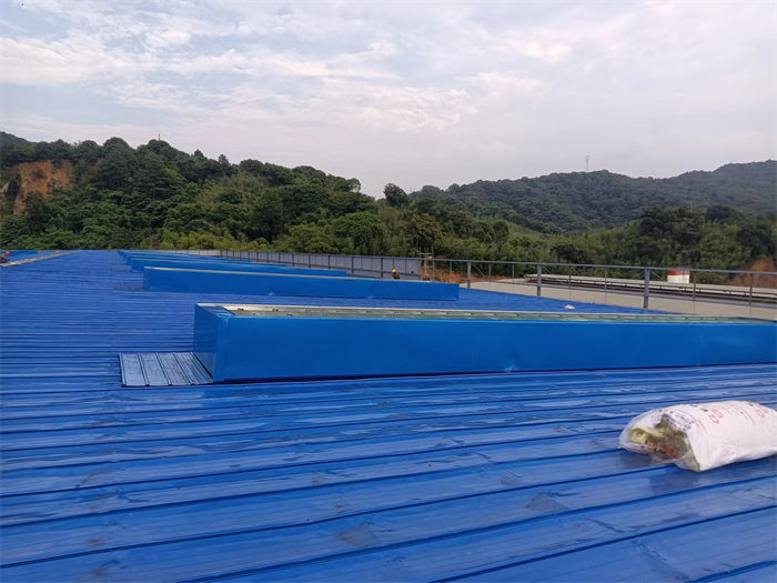 钢结构成品气楼厂家直销工厂现货供应