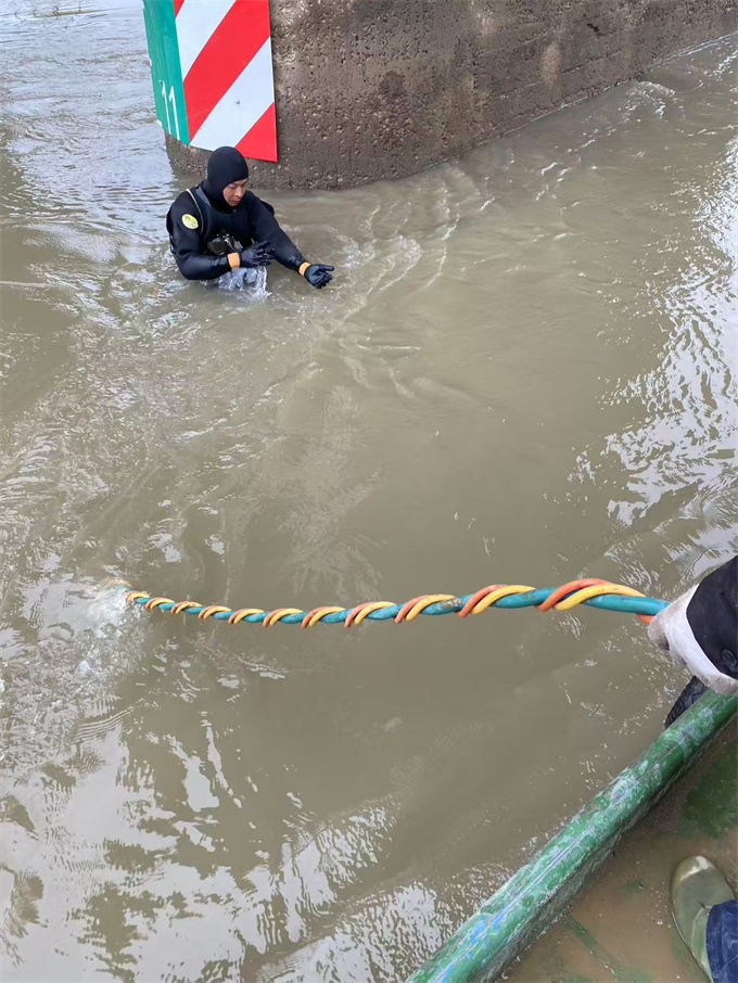 水下探摸检测欢迎来电