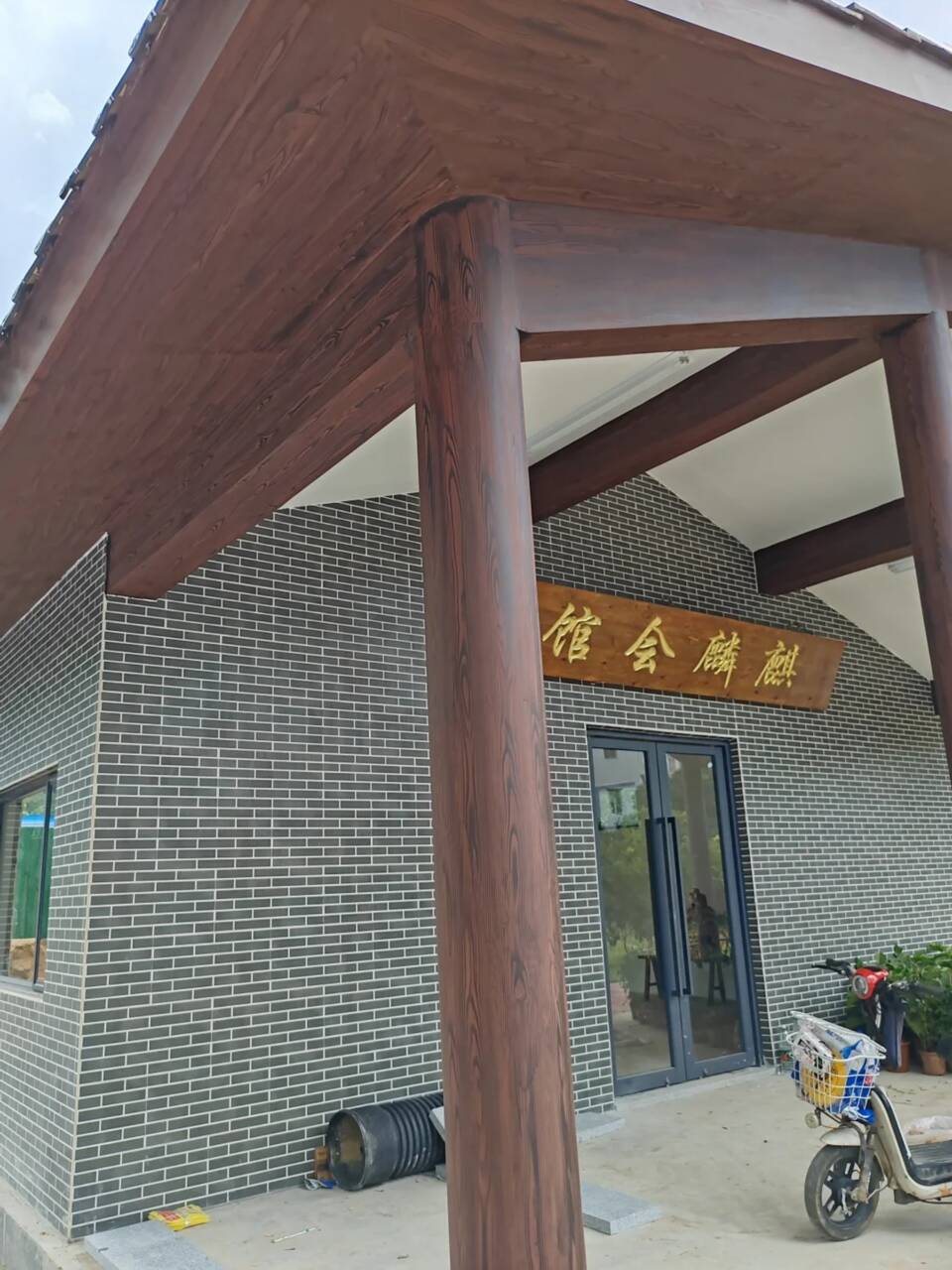 仿古园林建筑木纹漆多少钱一公斤