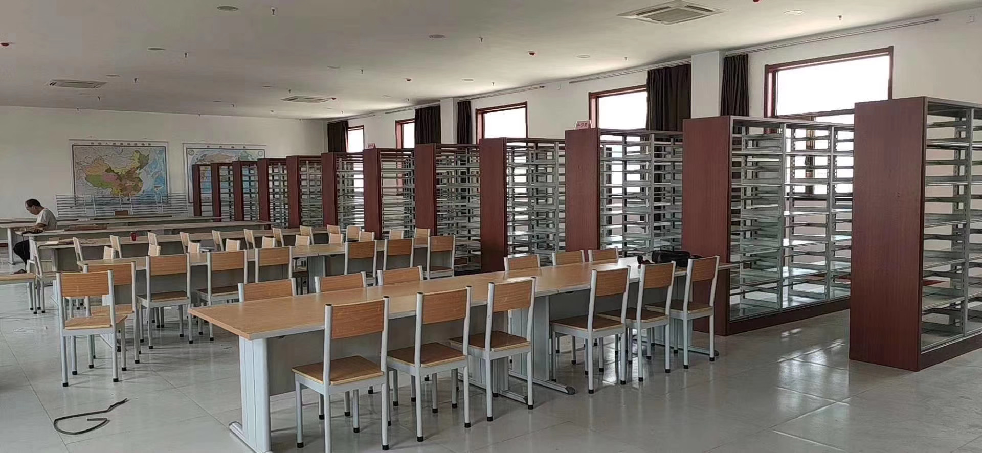 落地置物架家用学校图书馆本地品牌